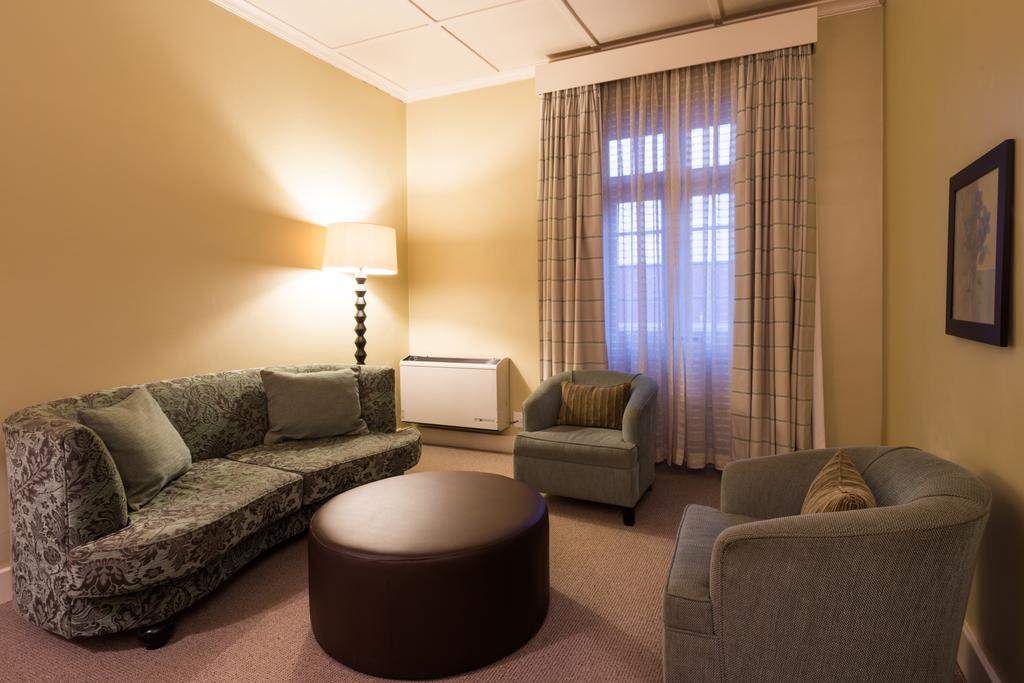 Imperial Hotel By Misty Blue Hotels Pietermaritzburg Εξωτερικό φωτογραφία